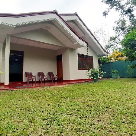 Mutu Villa Dikwella Extérieur photo